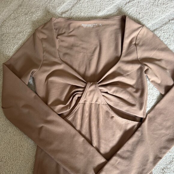 Abercrombie & Fitch Long Sleeve Cutout Bodysuit - Picture 1 of 5